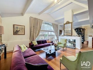  Maison � vendre 9 pi�ces 319 m�