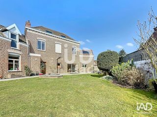  Maison � vendre 6 pi�ces 220 m�