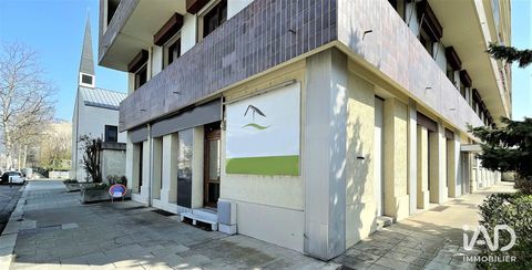 Vente Local d'activit&eacute;s 116 m&sup2; 160000 38100 Grenoble