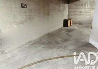  Parking / Garage � louer 5 m�