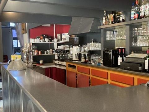 Vente Bar-brasserie 80 m&sup2; 82500 85000 La roche-sur-yon