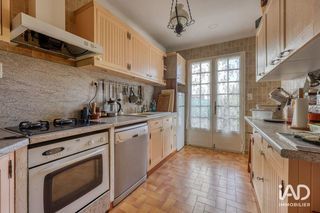  Maison � vendre 8 pi�ces 201 m�