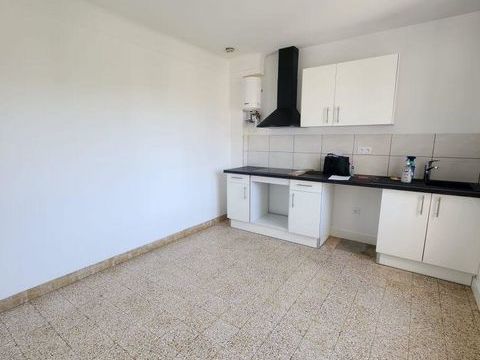  Location Appartement 3 pi�ces Appartement - 3 pi�ce(s) - 78 m�