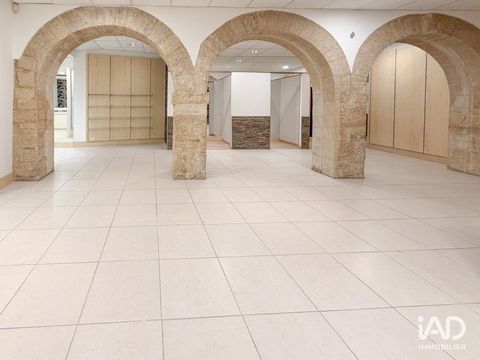 Location Boutique/Local commercial 145 m&sup2; 1966 84120 Pertuis