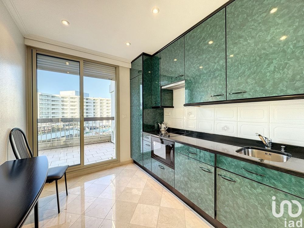 � vendre  Appartement Mandelieu-la-Napoule (06210)