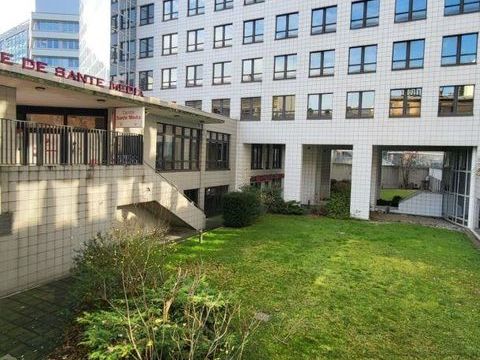 Vente Local d'activit&eacute;s 875 m&sup2; 3500480 93100 Montreuil