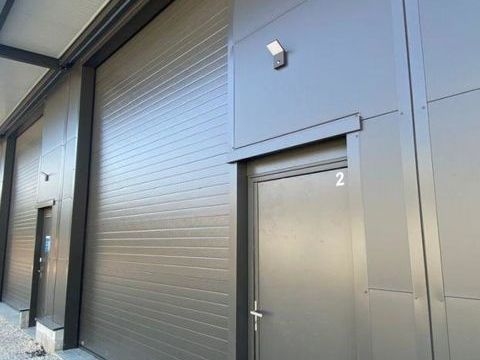 Location Local d'activit&eacute;s 120 m&sup2; 2000 73100 Aix-les-bains