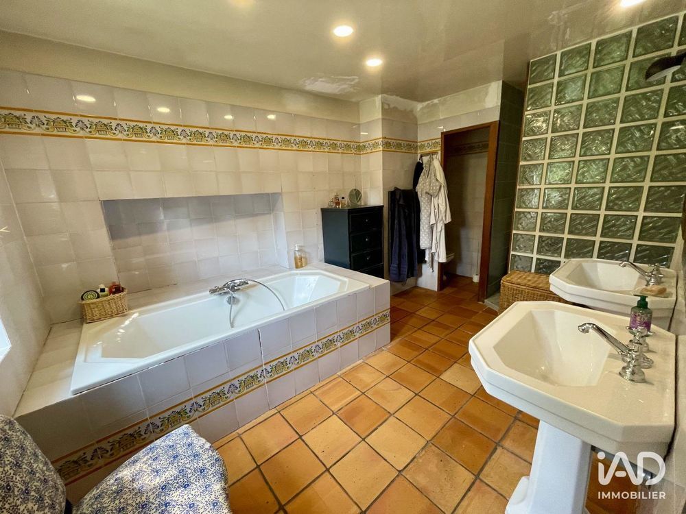 � vendre  Maison Les Mesnuls (78490)