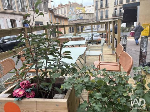 Vente Restauration rapide 26 m&sup2; 99000 13006 Marseille