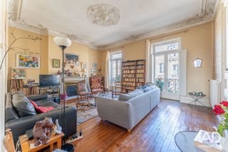  Appartement � vendre 6 pi�ces 208 m�