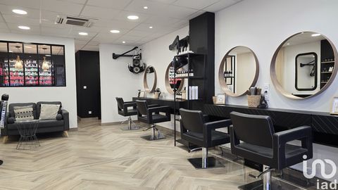 Vente Local d'activit&eacute;s 100 m&sup2; 159000 27400 Heudebouville