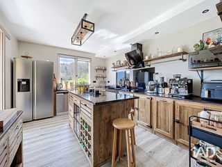  Maison � vendre 7 pi�ces 238 m�