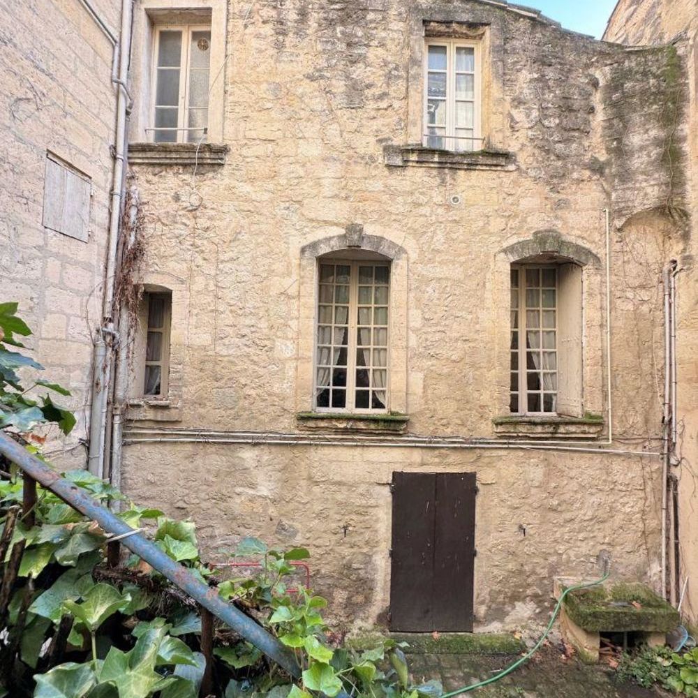 � vendre  Maison Uz�s (30700)