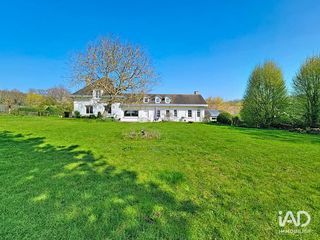  Maison � vendre 8 pi�ces 235 m�