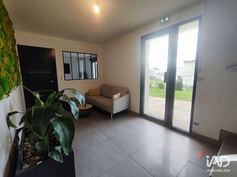 Vente Local d'activit&eacute;s 700 m&sup2; 600000 51520 Saint-martin-sur-le-pr�