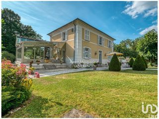  Maison � vendre 9 pi�ces 226 m�