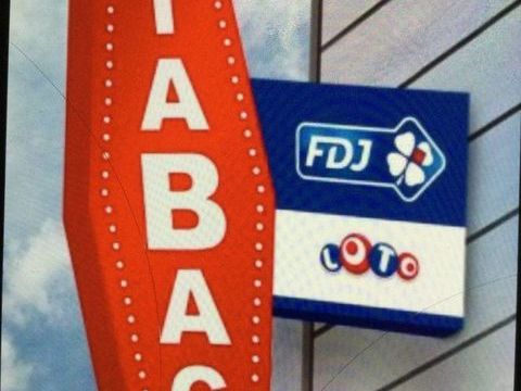 Vente Bar-tabac 140 m&sup2; 475000 76100 Rouen