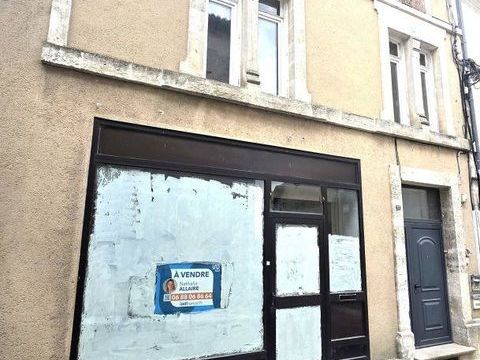 Vente Murs commerciaux 200 m&sup2; 147500 16300 Barbezieux-saint-hilaire