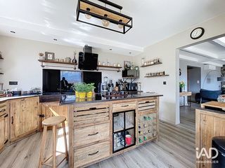  Maison � vendre 7 pi�ces 238 m�