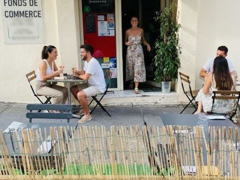 Vente Restauration rapide 100 m&sup2; 145000 13002 Marseille