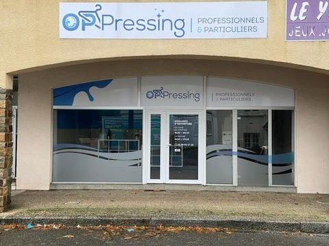 Vente Surface diverse 100 m&sup2; 34500 29270 Carhaix-plouguer