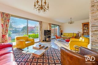  Maison � vendre 8 pi�ces 220 m�