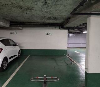  Parking / Garage � louer 12 m�