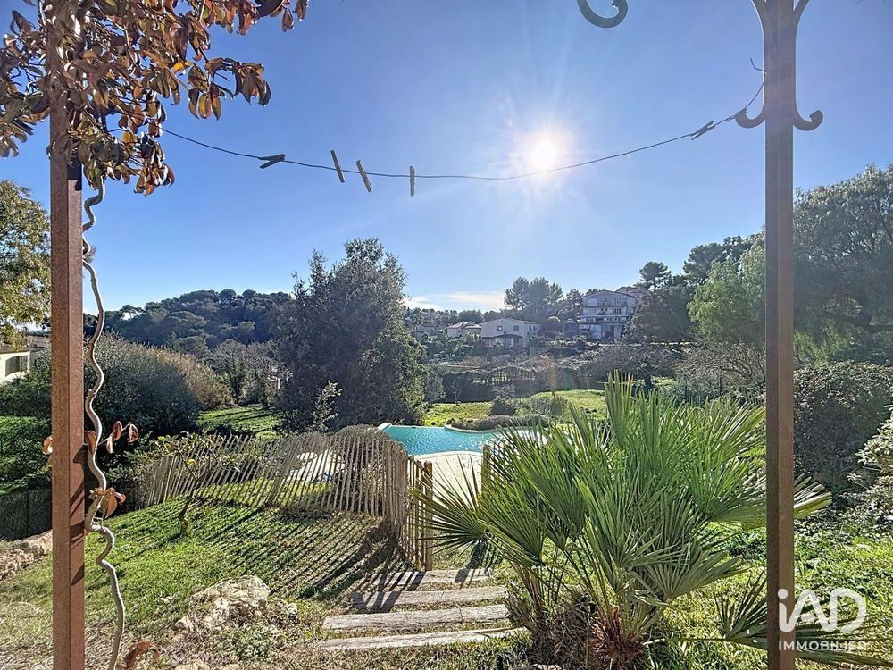 � vendre  Maison Antibes (06600)