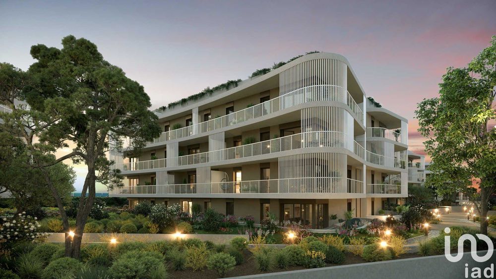 � vendre  Appartement Antibes (06600)