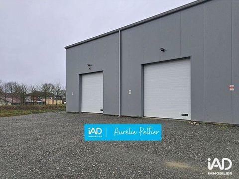 Location Hangar 200 m&sup2; 1100 35230 Bourgbarr�