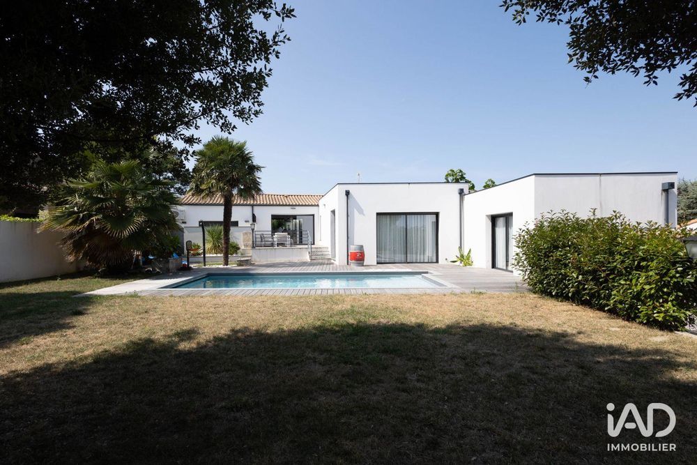 � vendre  Maison Nieul-sur-Mer (17137)