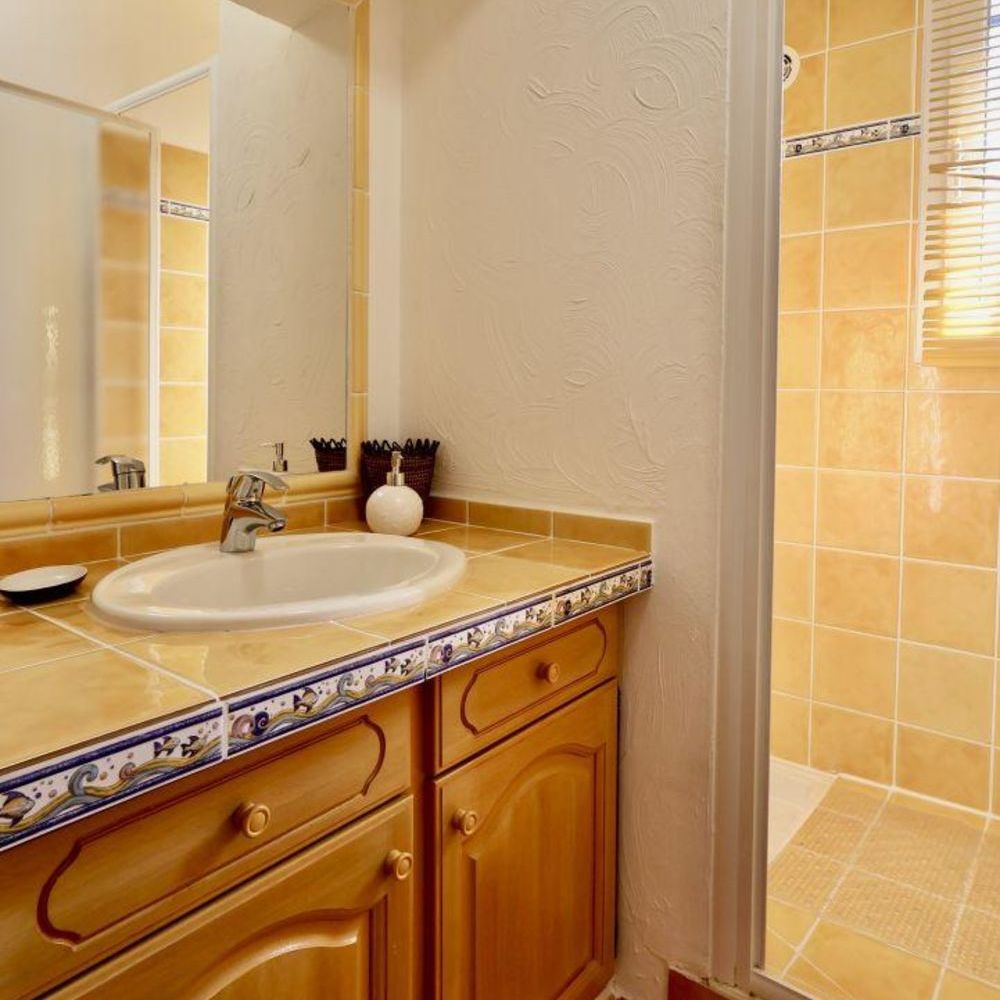 � vendre  Maison Bagnols-en-For�t (83600)