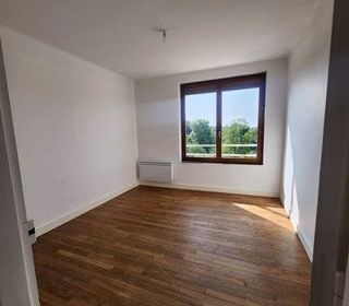  Appartement � louer 3 pi�ces 78 m�