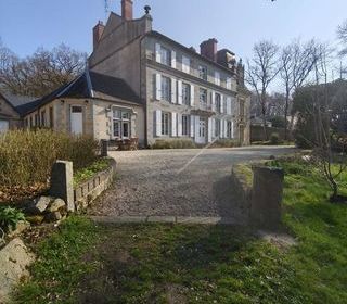  Propri�t�/ch�teau � vendre 15 + pi�ces 693 m�