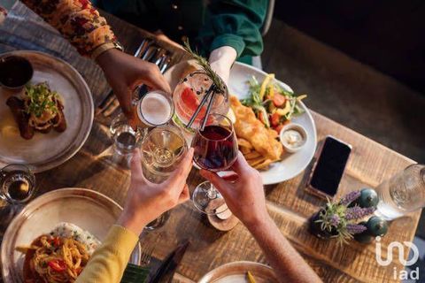 Vente Restaurant 256 m&sup2; 154000 85120 La tardi�re