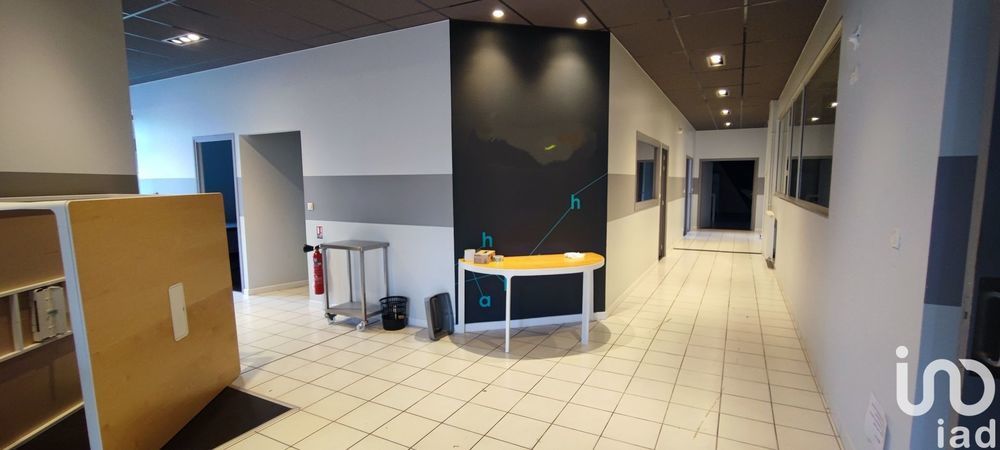 � vendre  Loft Montaigu (85600)