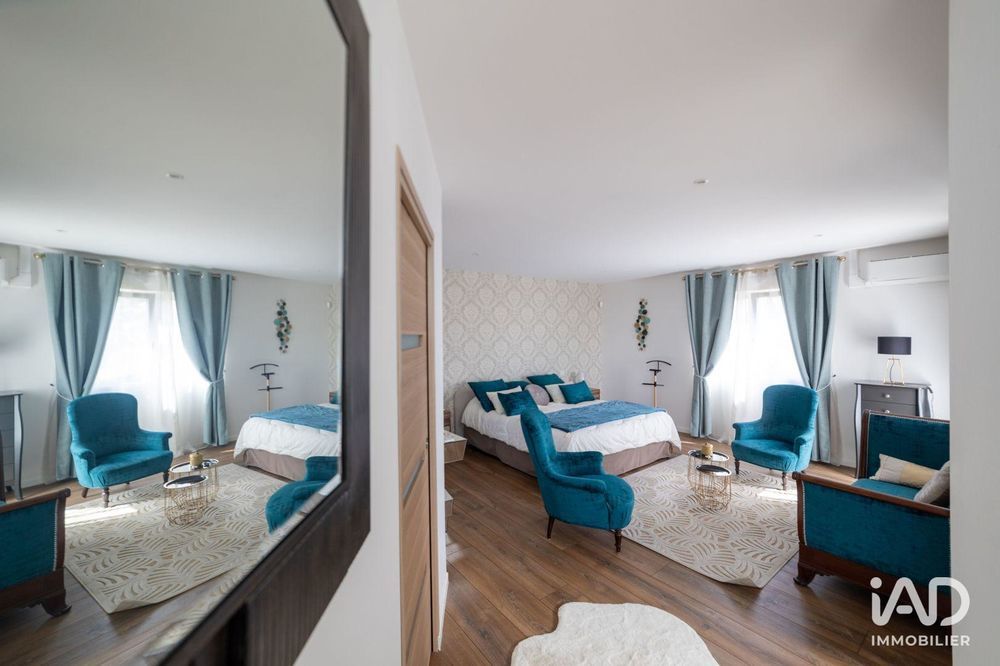 � vendre  Maison Mirefleurs (63730)