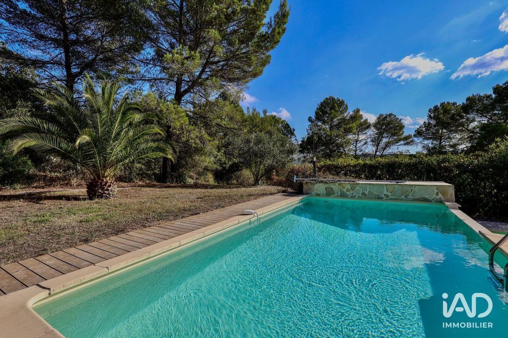 � vendre  Maison Bagnols-en-For�t (83600)