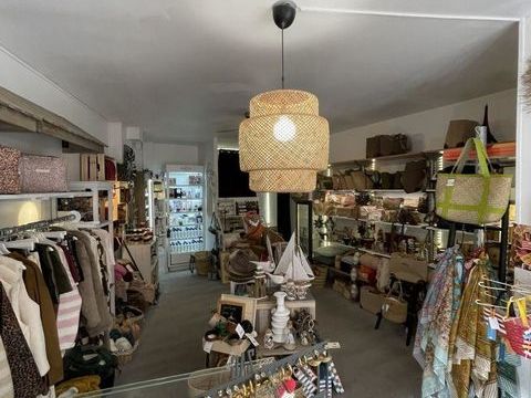 Vente Boutique/Local commercial 44 m&sup2; 51800 14510 Houlgate