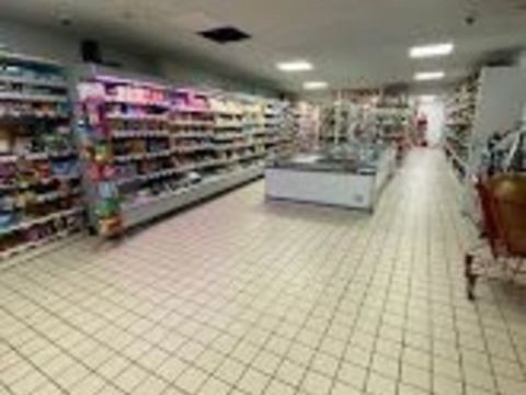 Vente Boutique/Local commercial 150 m&sup2; 108000 19200 Ussel