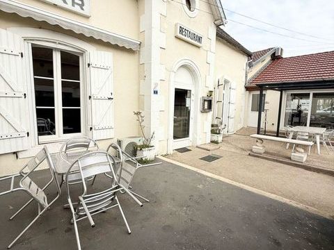 Vente Restaurant 530 m&sup2; 470000 52140 Val-de-meuse