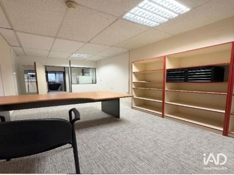 Location Bureaux 16 m&sup2; 400 78800 Houilles