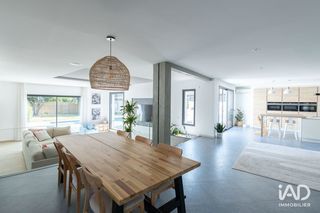  Maison � vendre 5 pi�ces 193 m�