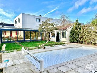  Maison � vendre 11 pi�ces 203 m�