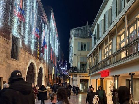 Vente Murs commerciaux 153 m&sup2; 645000 66000 Perpignan