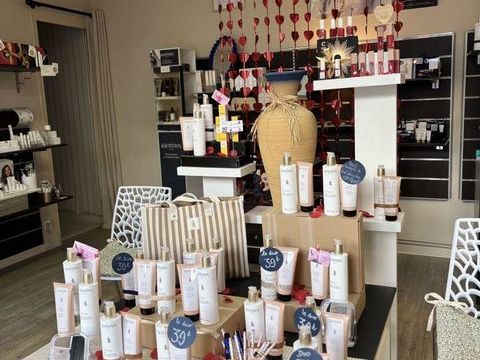 Vente Local d'activit&eacute;s 70 m&sup2; 66000 24400 Mussidan