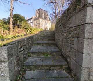  Propri�t�/ch�teau � vendre 15 + pi�ces 693 m�