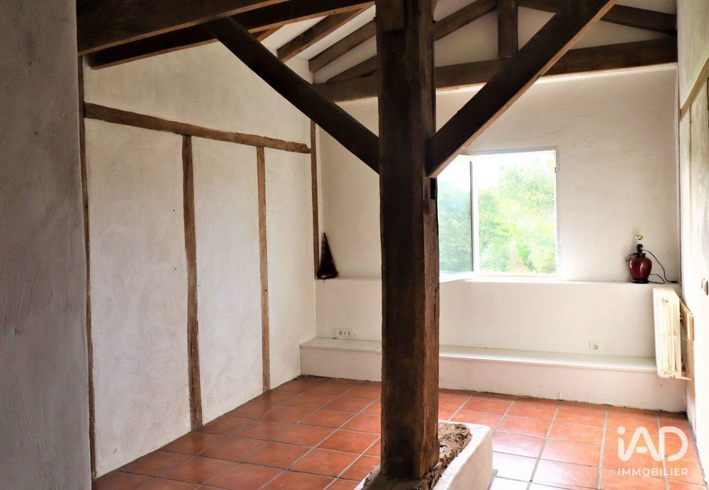 � vendre  Maison Saint-Martin-de-Hinx (40390)