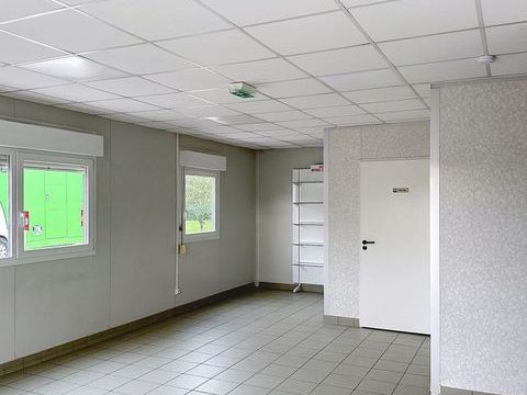 Vente Local d'activit&eacute;s 160 m&sup2; 440000 01120 La boisse