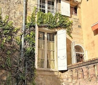  Maison � vendre 15 + pi�ces 690 m�